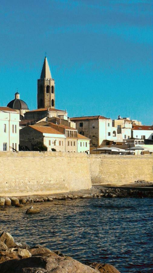 Sa Mama E Su Sole Alghero