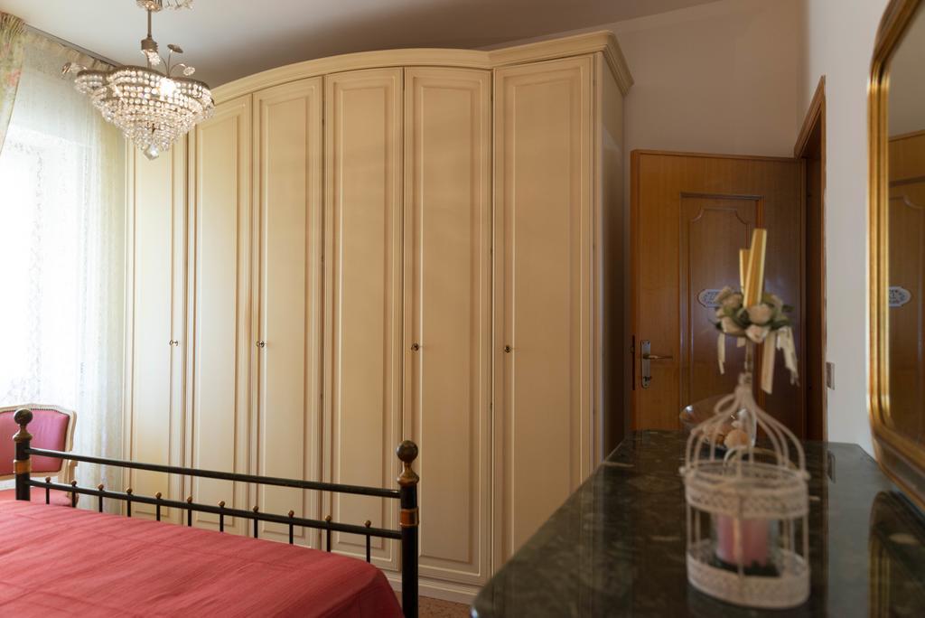 Sa Mama E Su Sole Apartment *